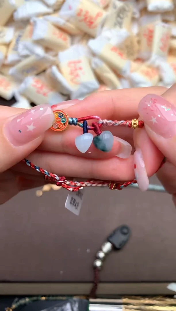 【闪购商品】翡翠手绳未镶嵌 —