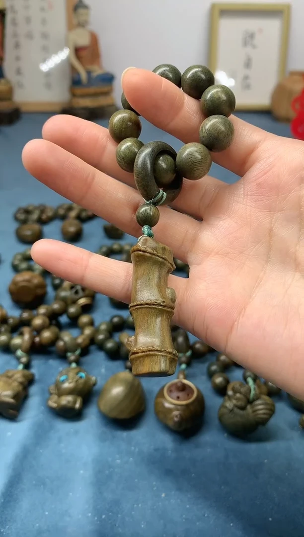 【闪购商品】维腊木（绿檀）把件节节高升 盘玩件