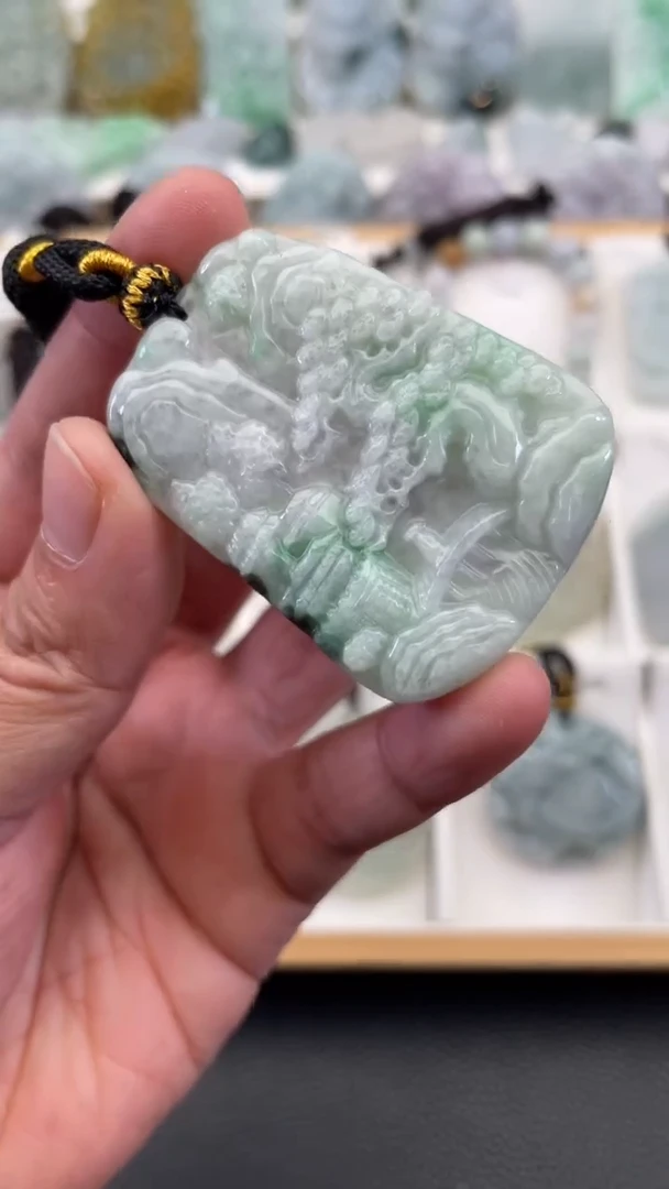 颈饰未镶嵌翡翠天然缅甸翡翠A货8