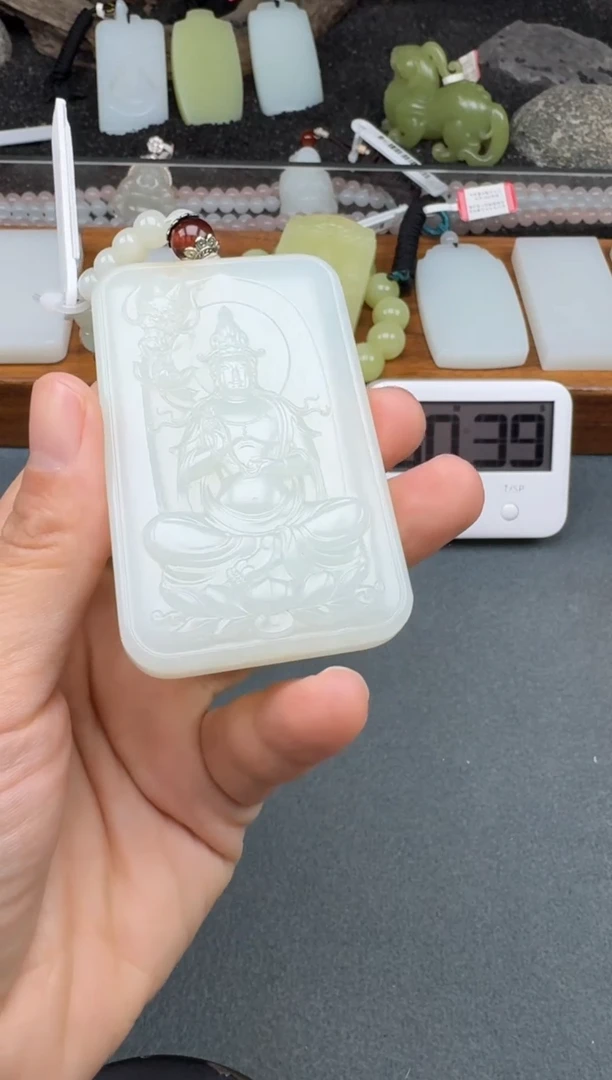 颈饰未镶嵌和田玉2