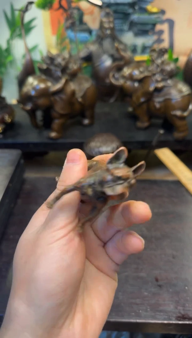 潼潼古铜只卖真铜！（小汪财）
