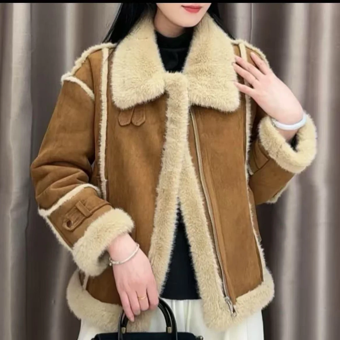 冬款拉链式保暖皮毛一体。轻奢上衣