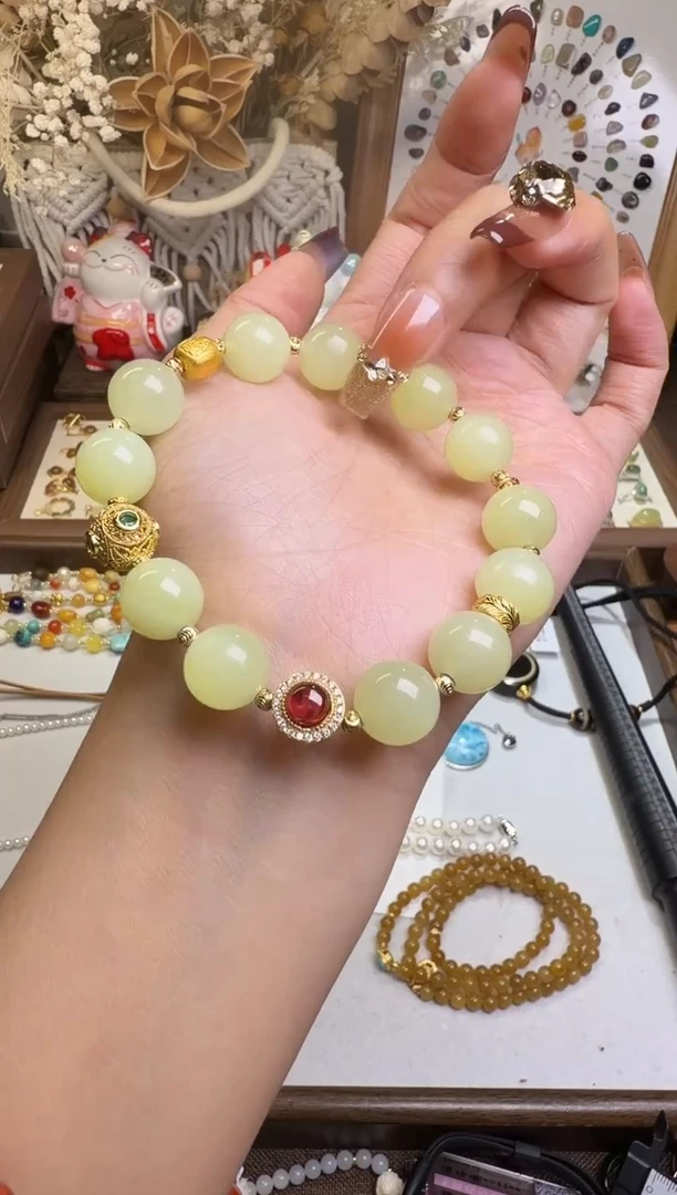 水晶摆件未镶嵌手链