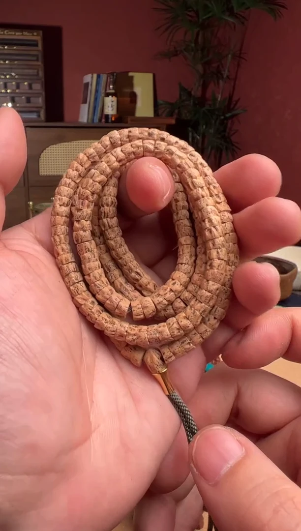 【闪购商品】柏香籽/百香籽吊坠021825