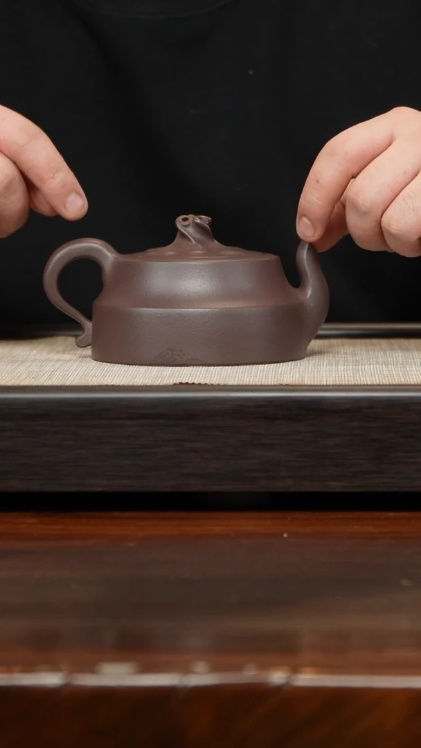 【闪购商品】紫砂茶壶四底海阔天空