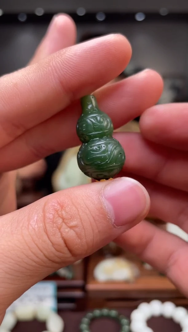 未镶嵌和田玉挂件吊坠（多样性发货）
