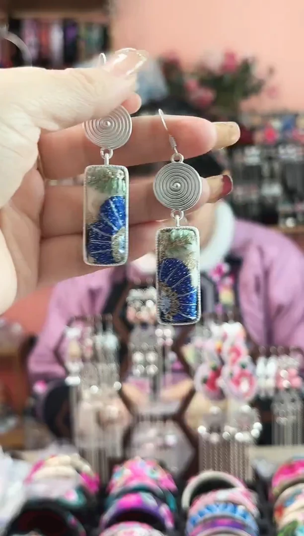艺枝独绣手工饰品12