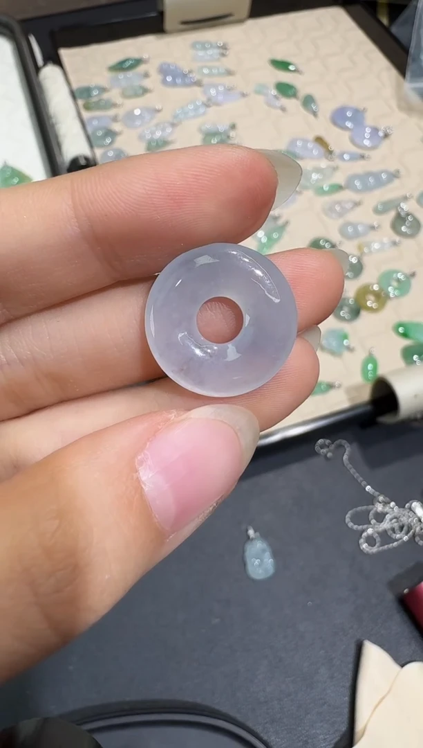 翡翠未镶嵌颈饰X0708-1501-381