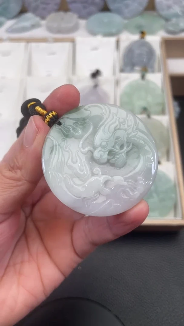 颈饰未镶嵌翡翠天然缅甸翡翠A货398