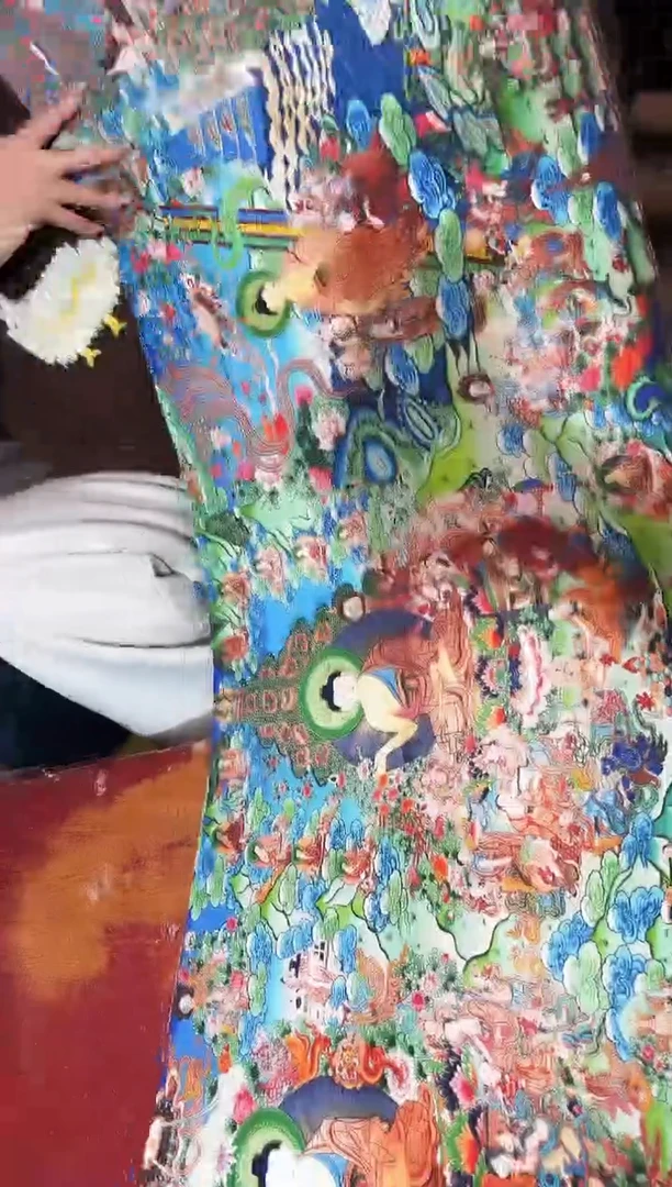卷轴画龙妹的唐卡tk16076