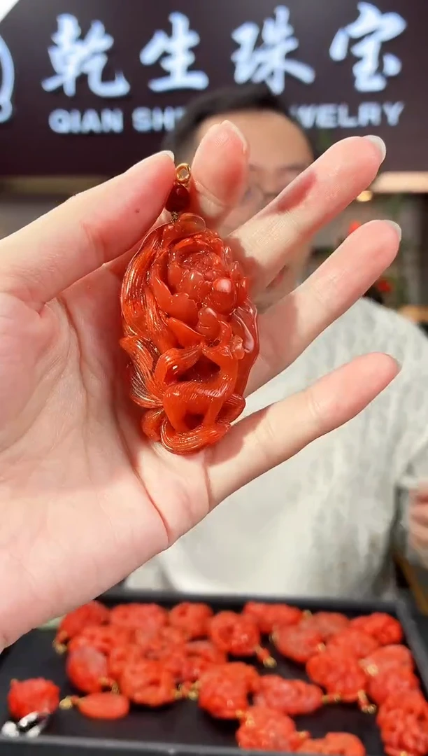 颈饰未镶嵌南红玛瑙919