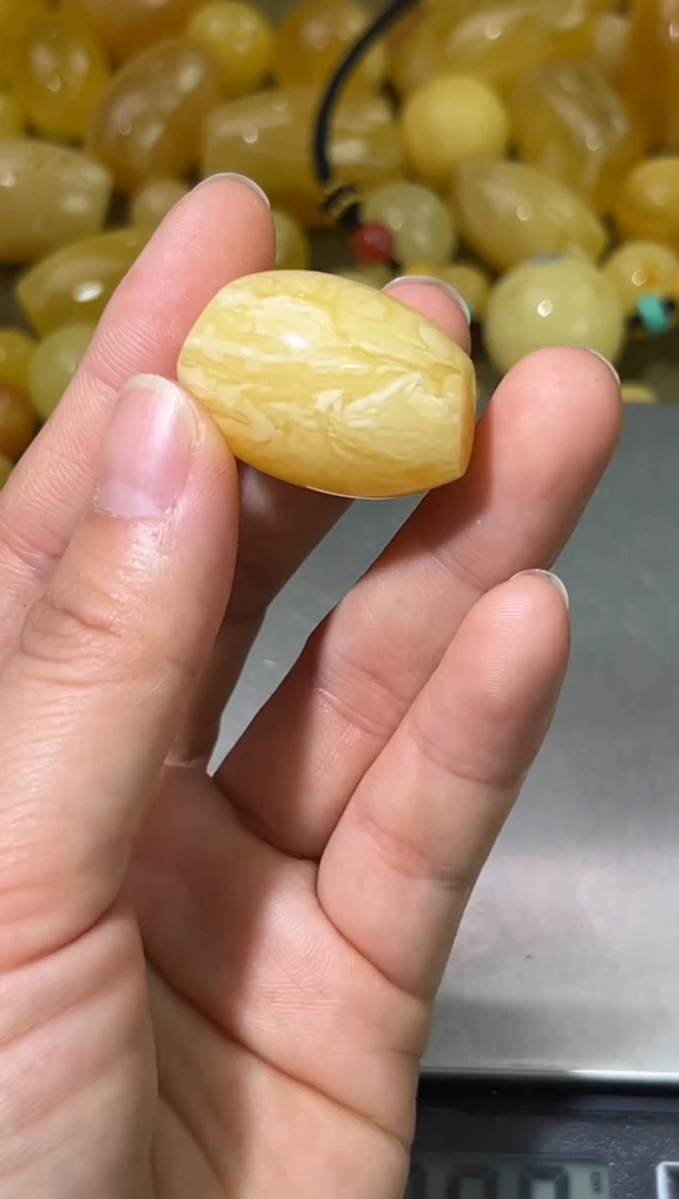 裸石琥珀未镶嵌琥珀蜜蜡吊坠