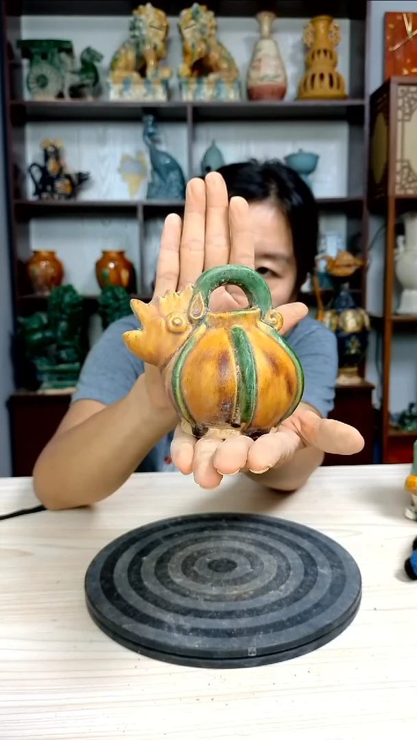经典精美复古风格瓷器