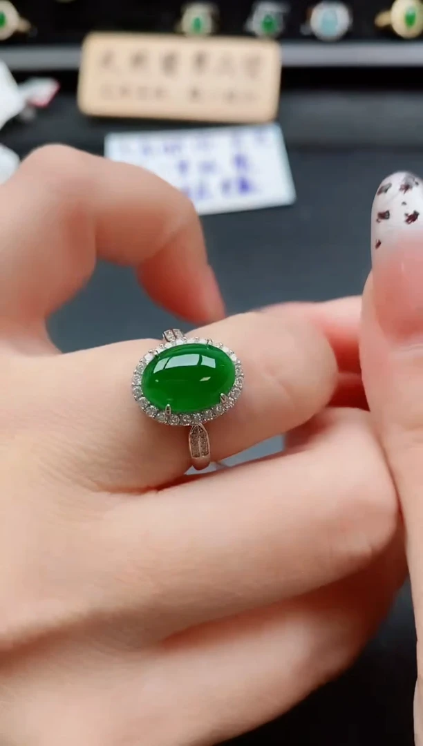 银S925镶嵌戒指翡翠1