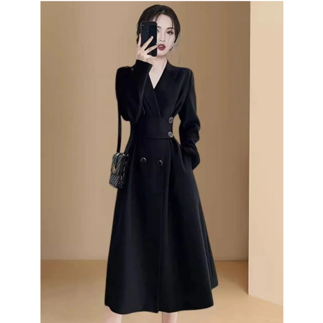 一衣两穿收腰时尚风衣外套连衣裙2024新款女装西装修身显瘦小黑裙