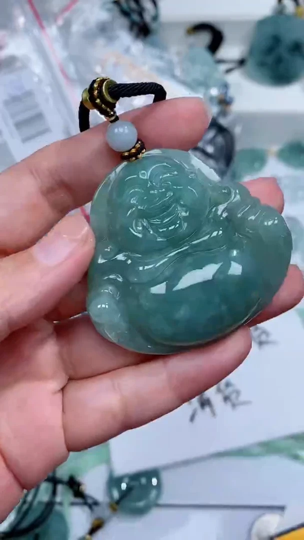 颈饰未镶嵌翡翠吊坠