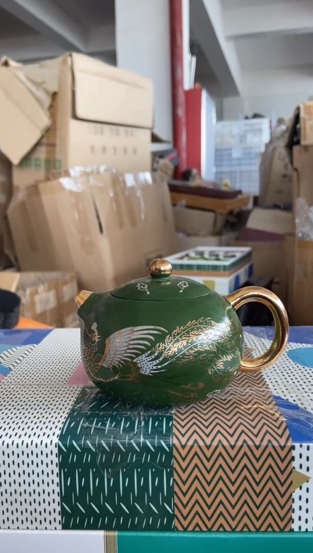 无运费险有瑕疵的摄影的产品有使用过的痕迹有点脏介意勿拍