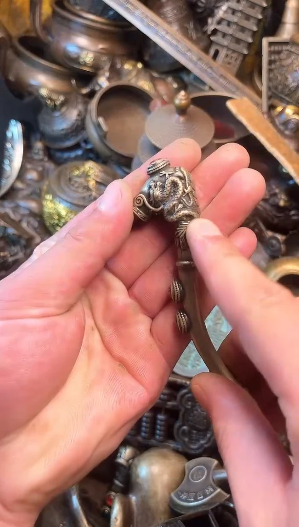 精美铜器点击下单