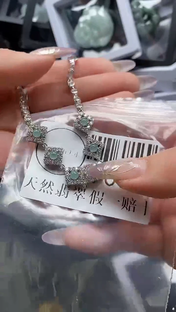 吊坠(不含链)未镶嵌翡翠9064