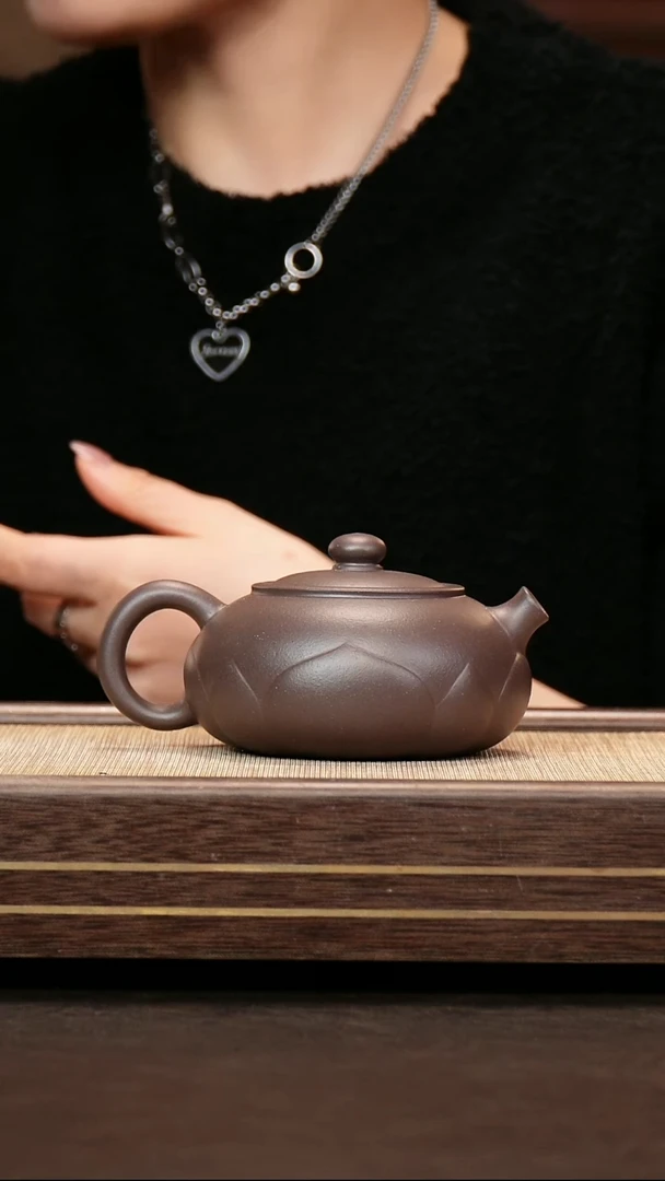 茶壶紫砂四号井底槽清 禅莲系列2