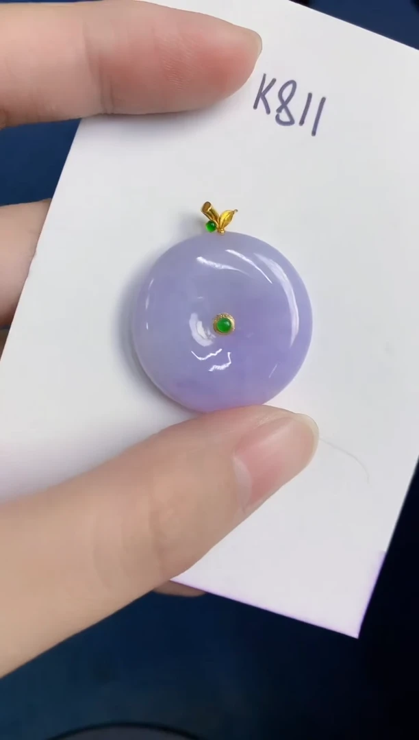 颈饰18K金镶嵌翡翠天然翡翠缅甸A货