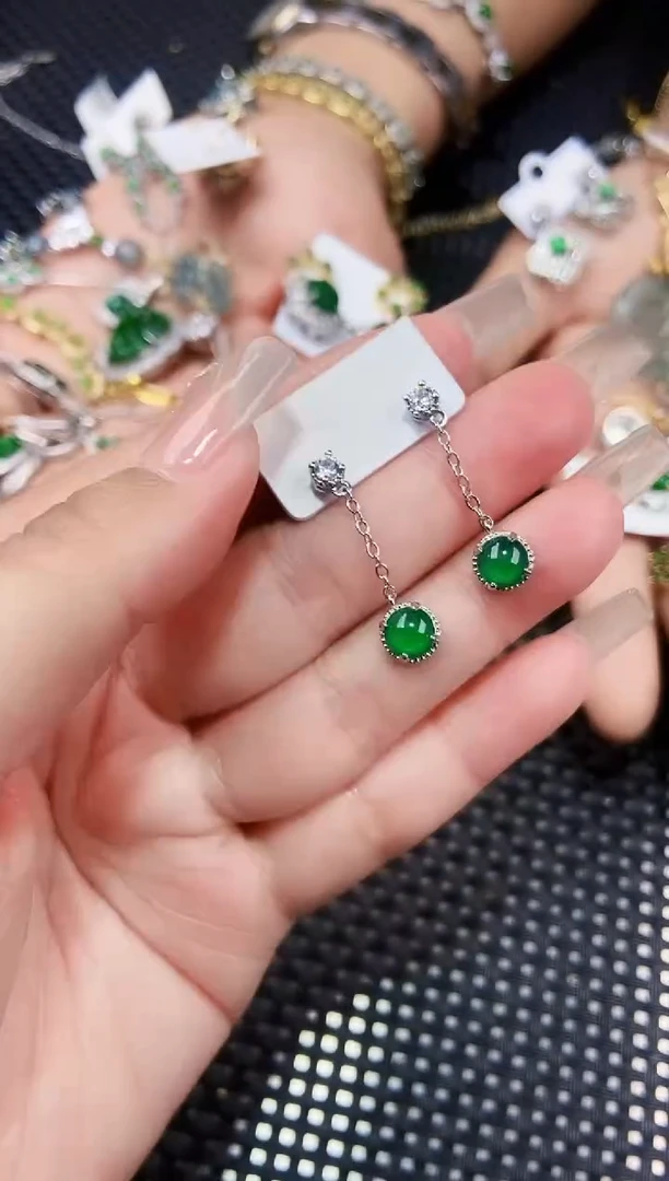 【闪购商品】翡翠耳饰未镶嵌111111111