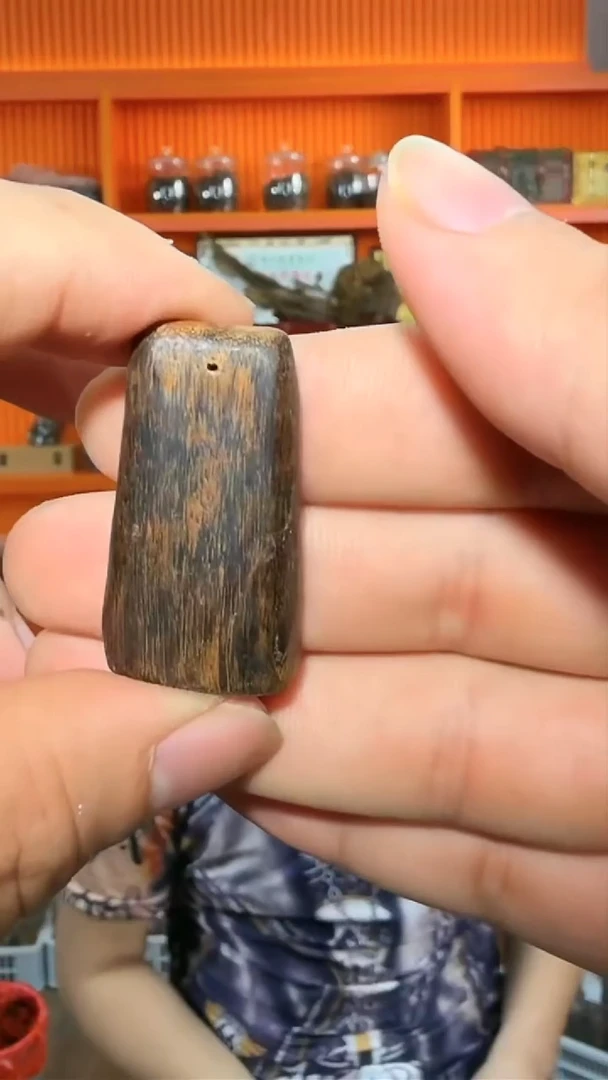 沉香吊坠80号多样性发一