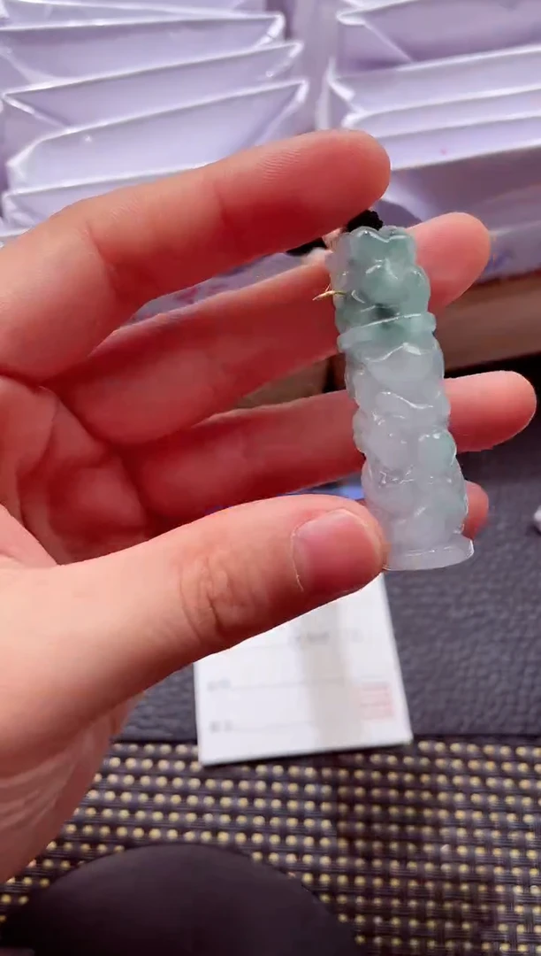 颈饰未镶嵌翡翠20251231