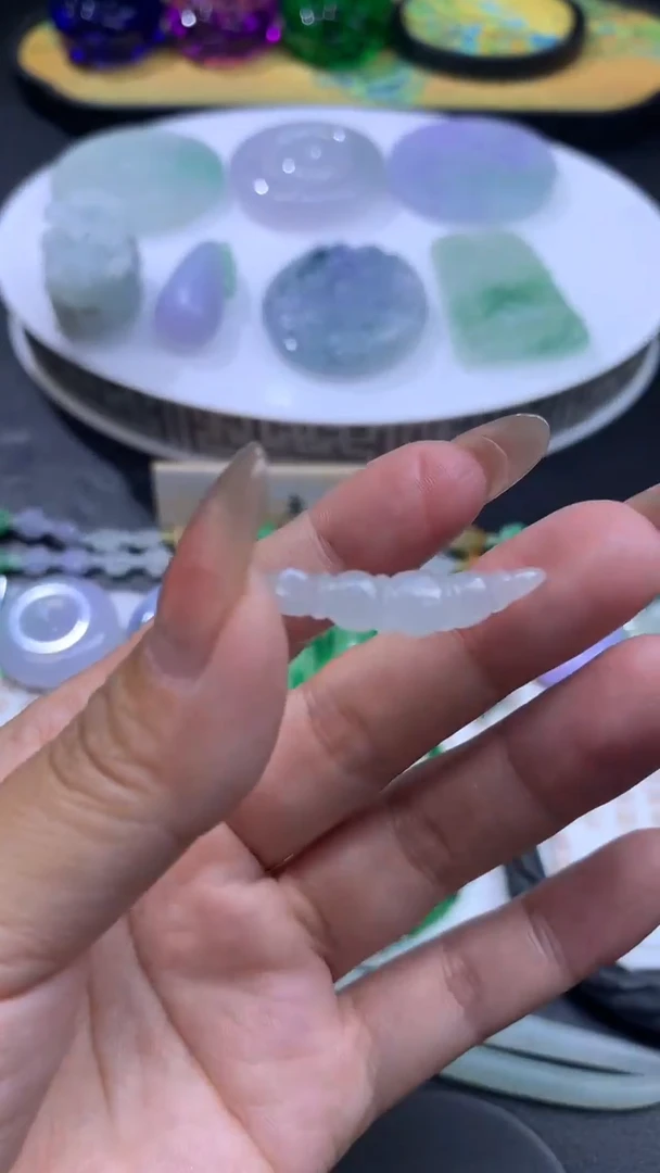 【闪购商品】定制翡翠未镶嵌翡翠