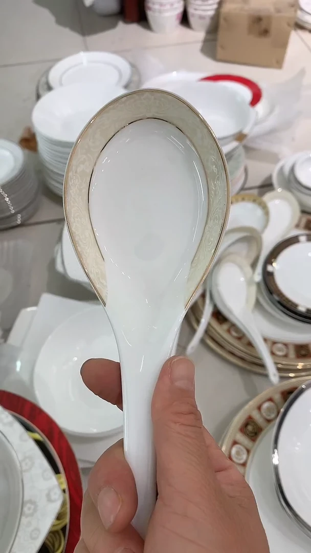 福利款浮雕金大汤勺2支