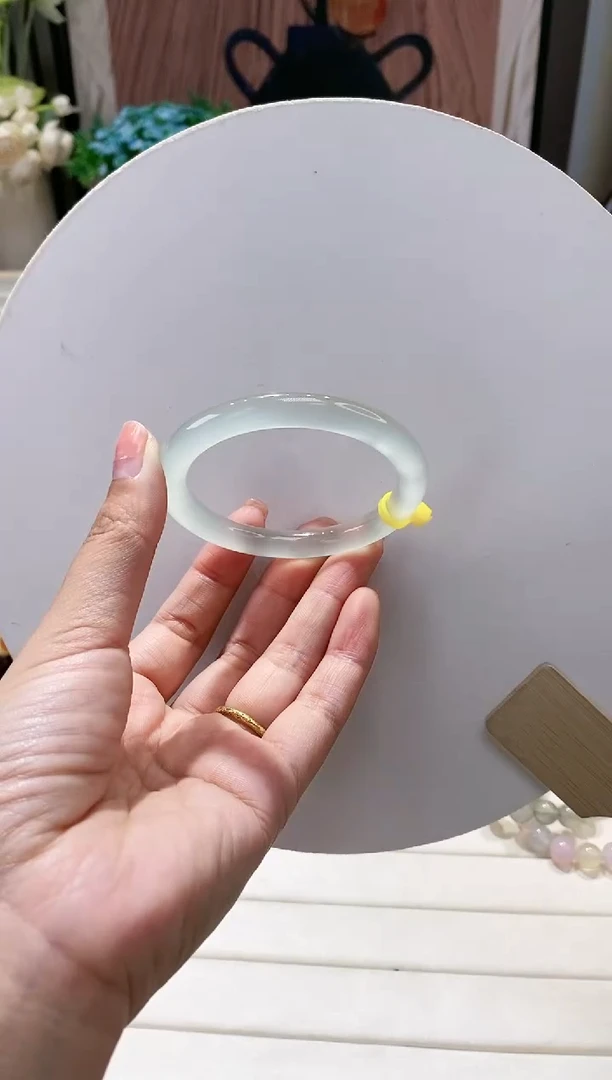 手镯玛瑙/玉髓未镶嵌78-51.6