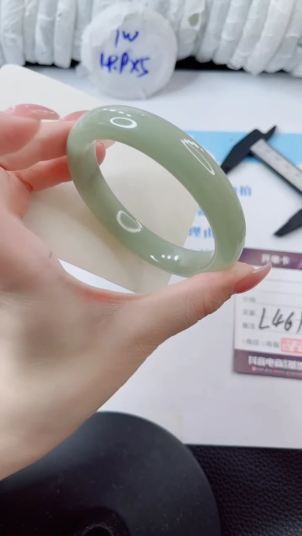 未镶嵌手镯石英质玉多样性发货L461-65