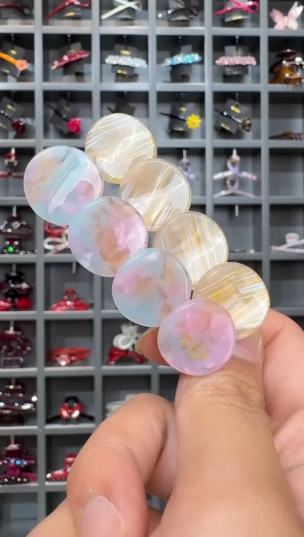 非金属醋酸韩国醋酸品牌发饰6.3cm圆片鸭嘴边夹一对粉蓝白条纹