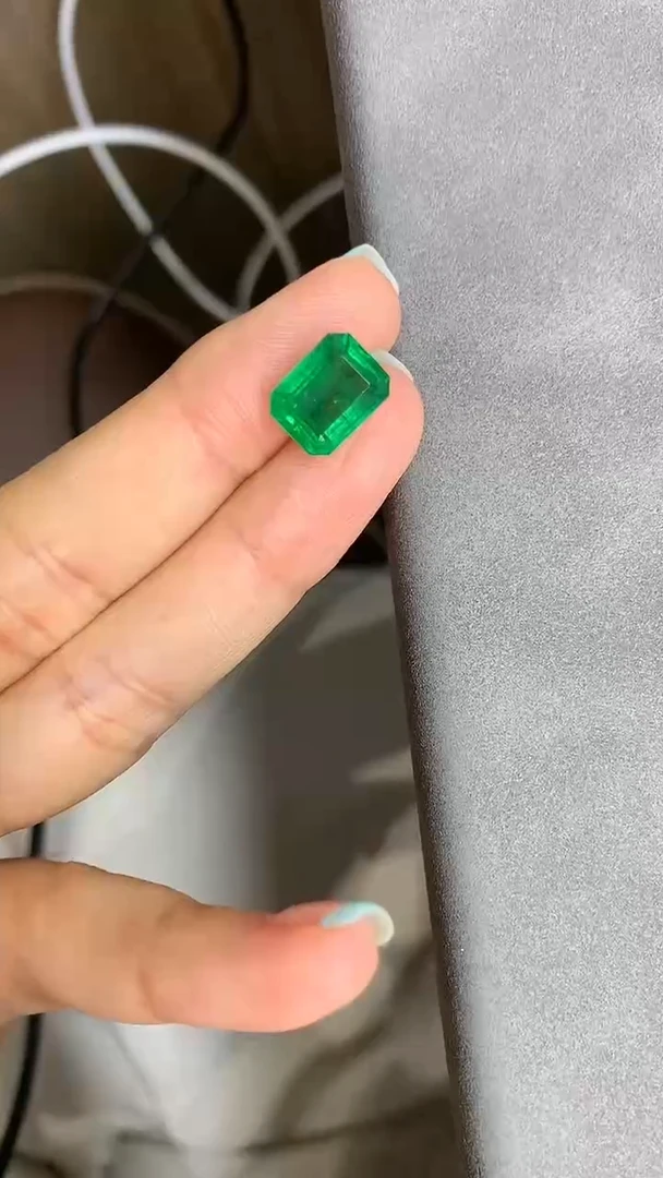 裸石祖母绿祖母绿裸石4.2ct