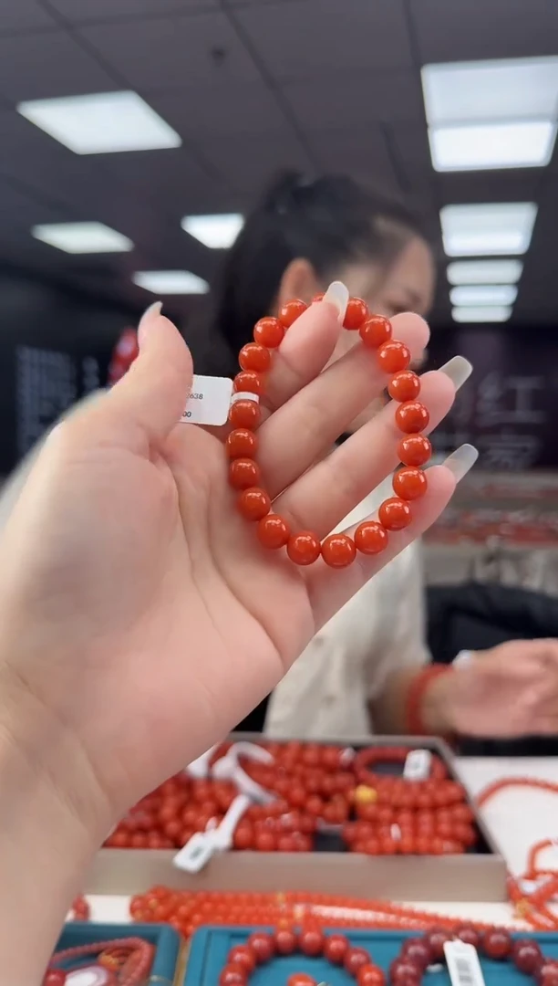 未镶嵌珠串南红玛瑙多样发其一/9/HS9992638