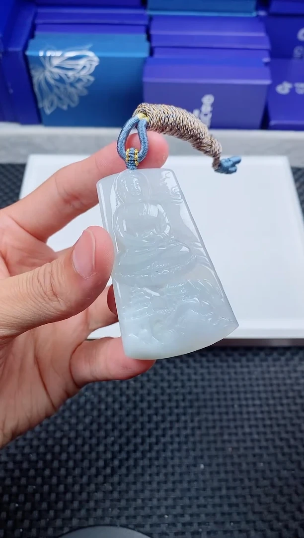 翡翠未镶嵌颈饰111111111