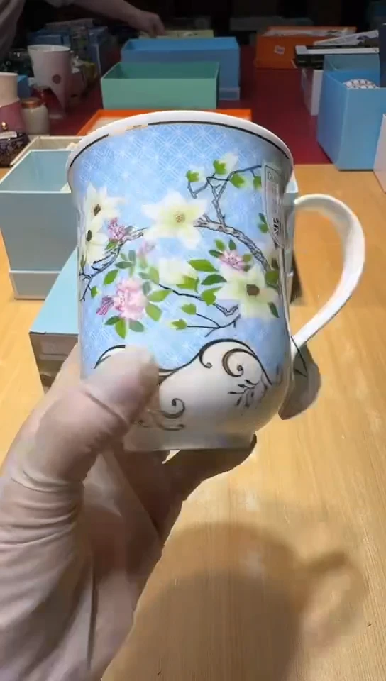 瓷片生活的本意是开心啊@@1