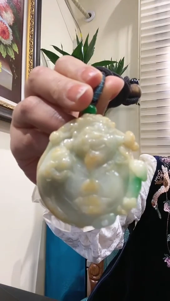 颈饰未镶嵌翡翠吊坠