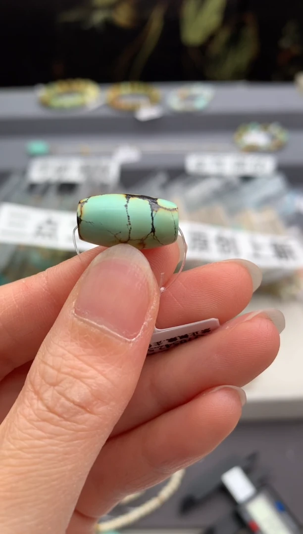 未镶嵌绿松石单珠茜.T36