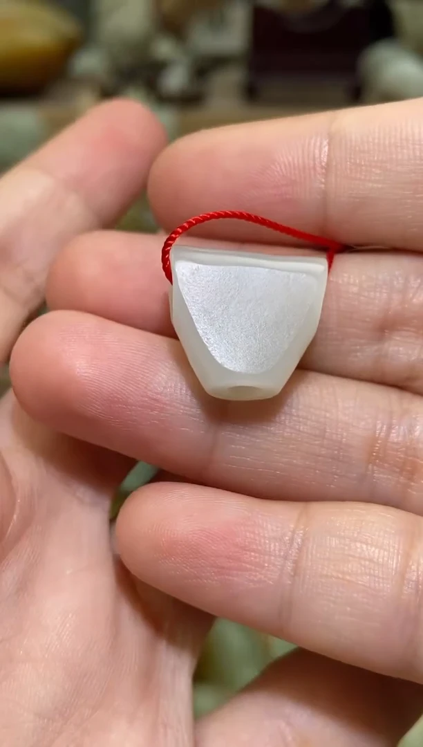 未镶嵌和田玉挂件单*新疆和田玉三通配饰