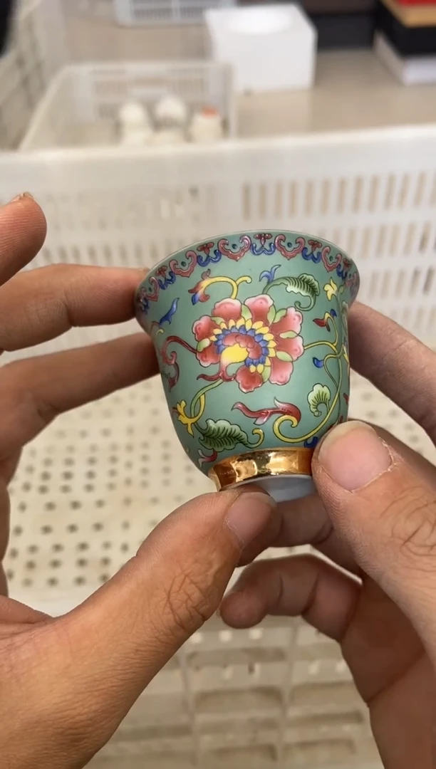 无运费险有瑕疵的摄影的产品有使用过的痕迹有点脏介意勿拍