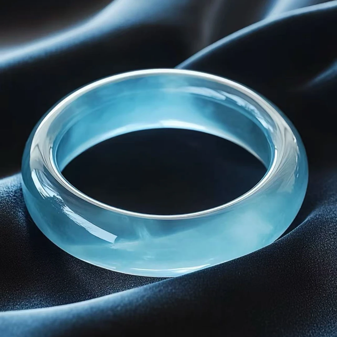 商品讲解中 产品讲解15-20分钟 主播选货上架 非全部售卖