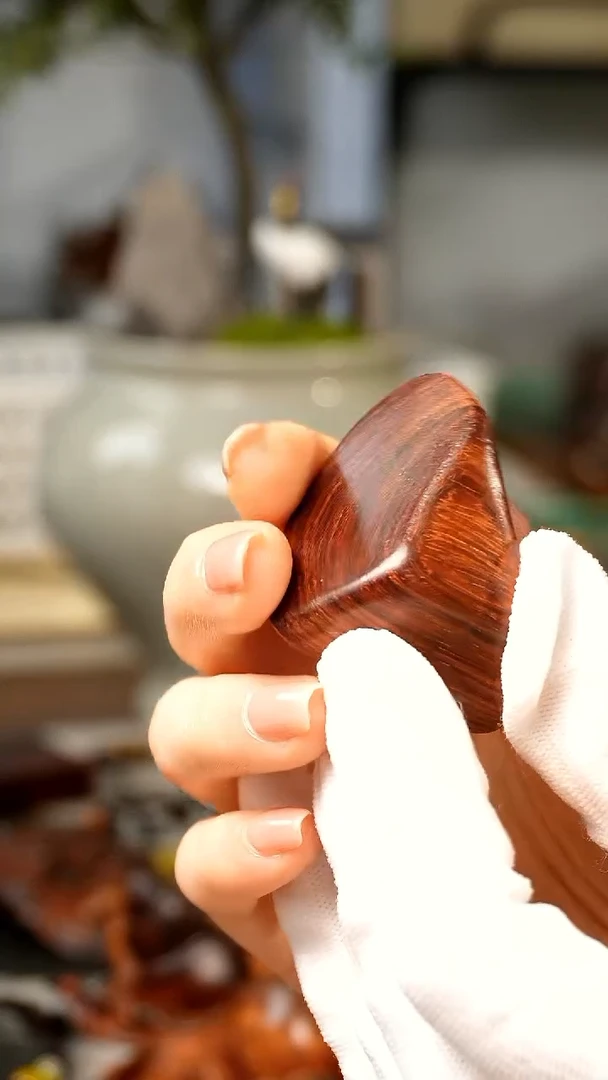 【闪购商品】黄花梨/降香黄檀海黄随型挂坠手把件