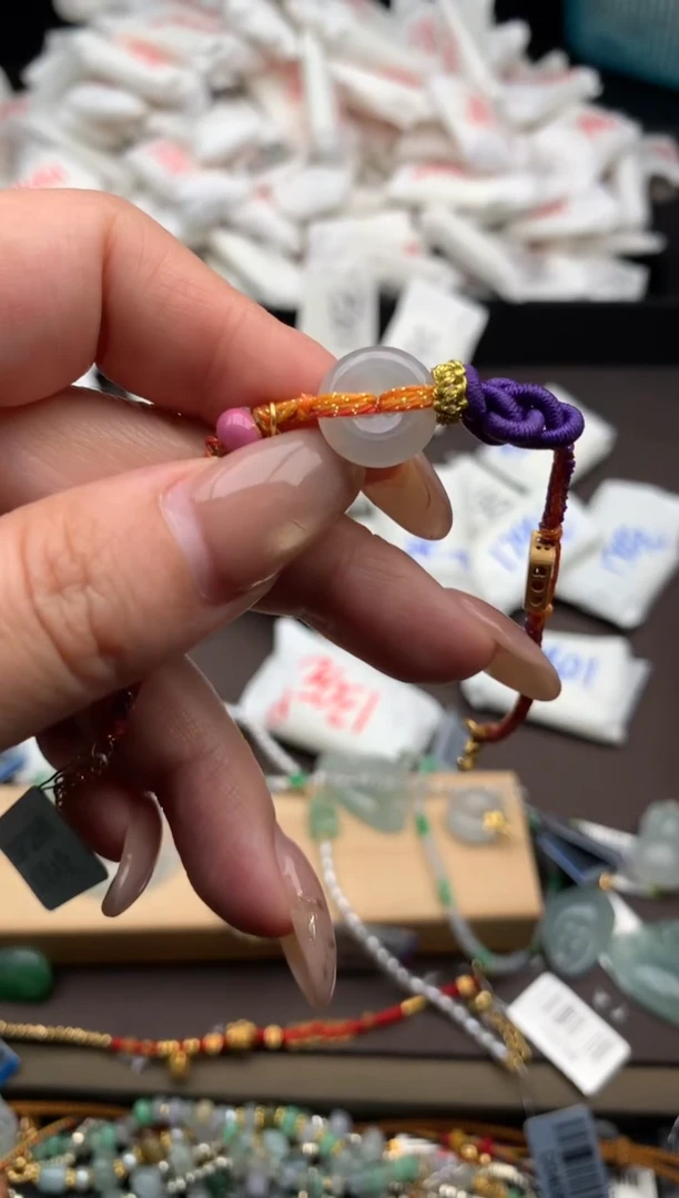 【闪购商品】翡翠手绳未镶嵌   一