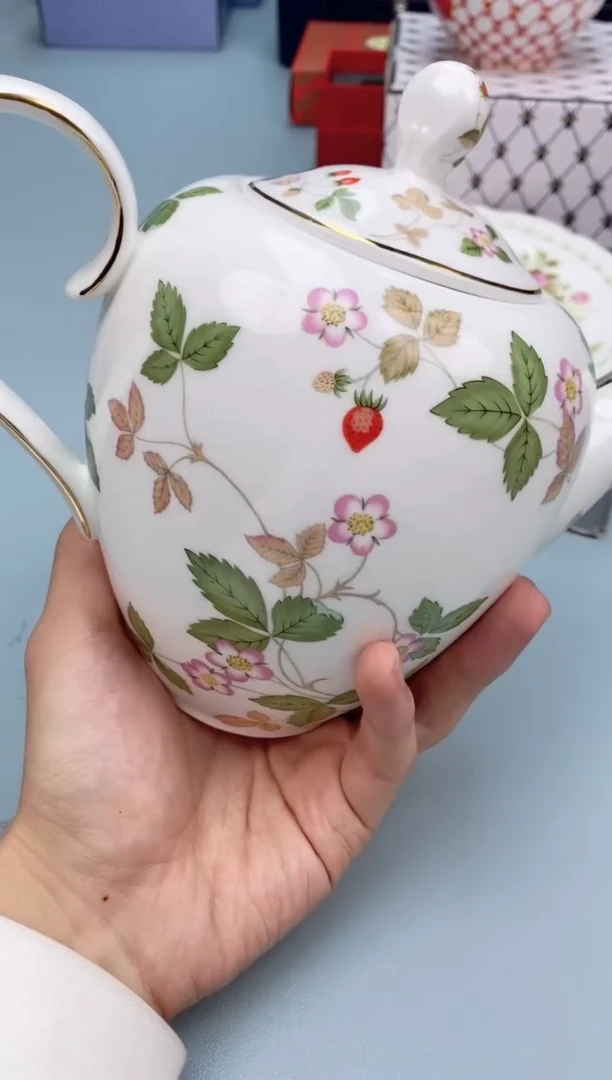 瓷片瓷片开播，全场浮力