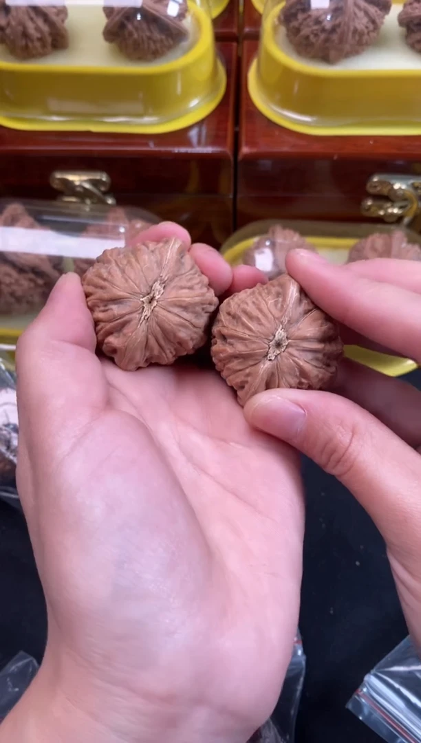 把件文玩核桃铁锤38尺Q301