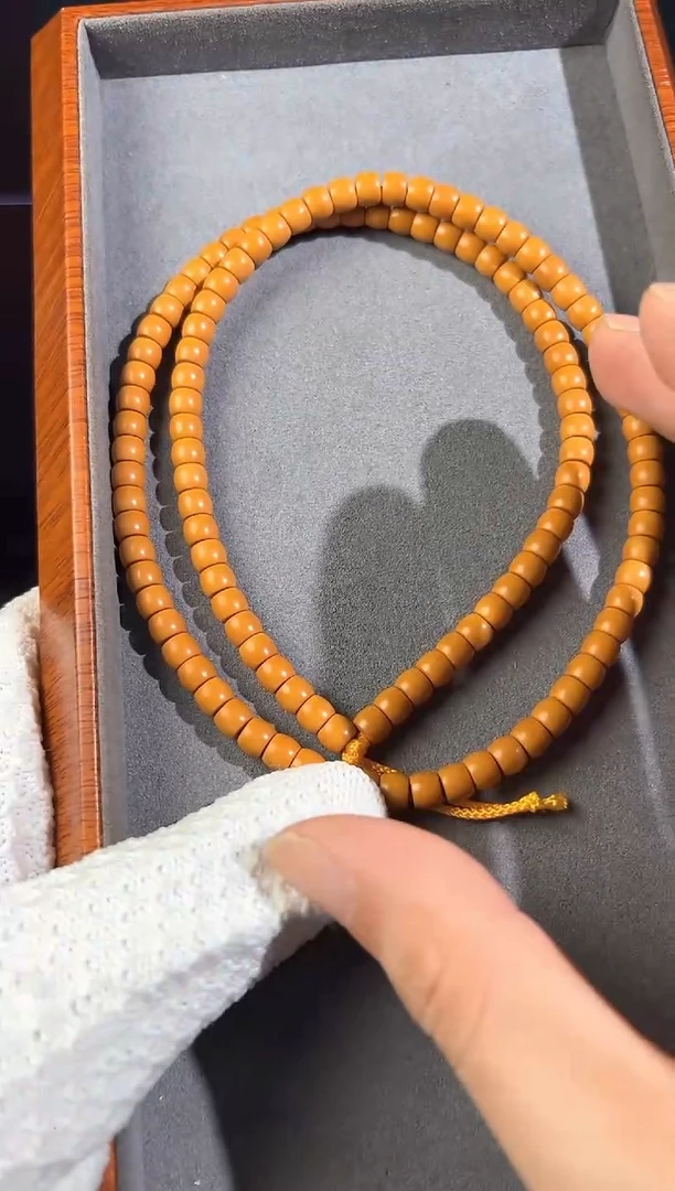 手串/手链橄榄核核尖尺寸6.0mm（9/17售卖）
