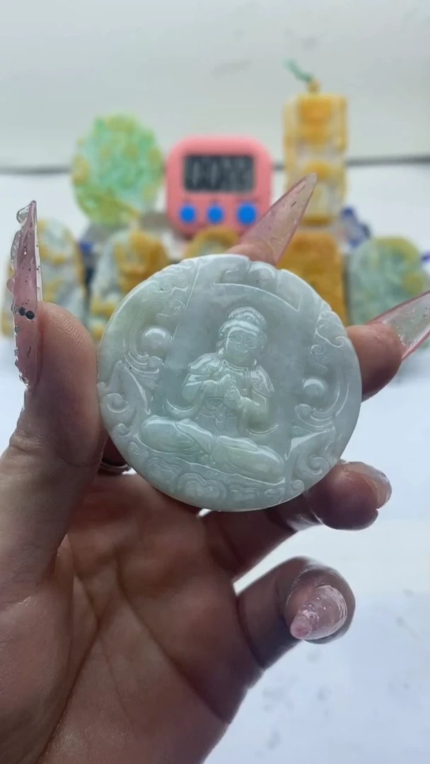 【闪购商品】翡翠颈饰未镶嵌挂件