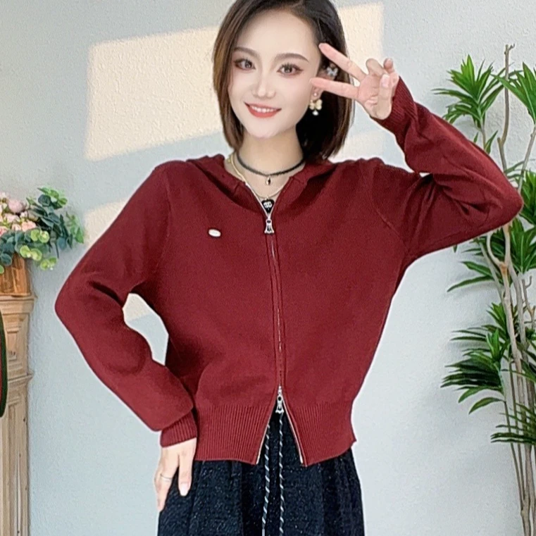 秋冬款连帽卫衣开衫外套针织加厚款毛衣显瘦休闲风格