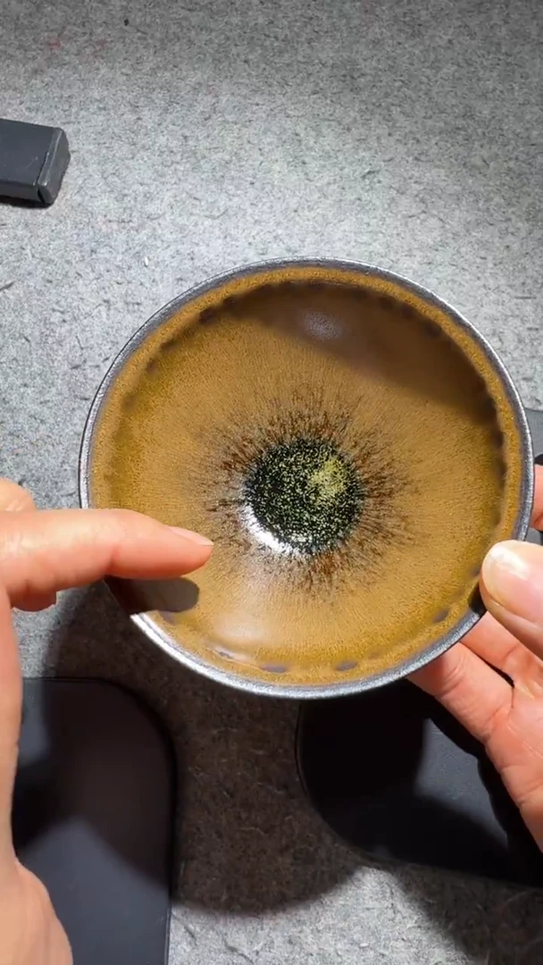 茶盏危敏捷高端收藏场28